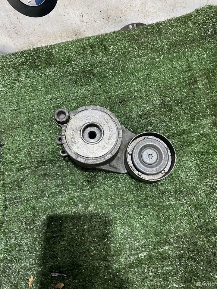 Натяжитель ремня mercedes om642 a6422001970