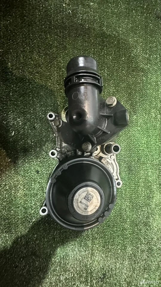 Насос водяной помпа bmw n57d30 11518516205