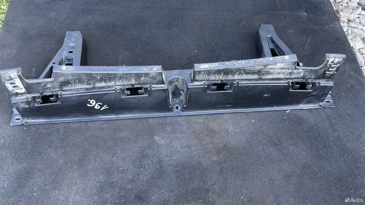 Среднее крепление заднего бампера bmw x5 f15 f85