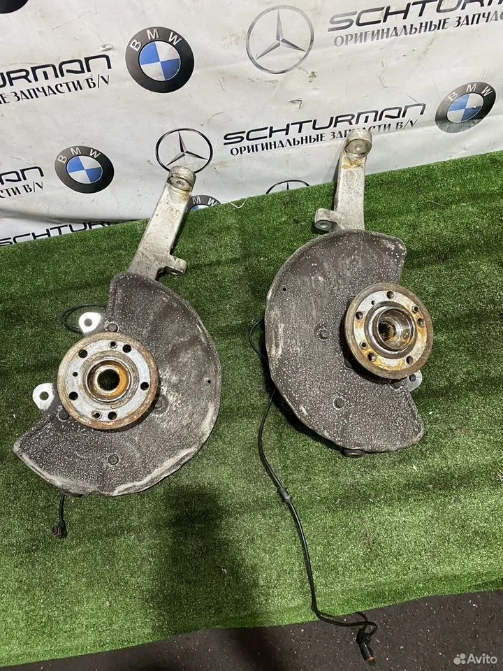 Кулак передний в сборе mercedes w166 x166 с292