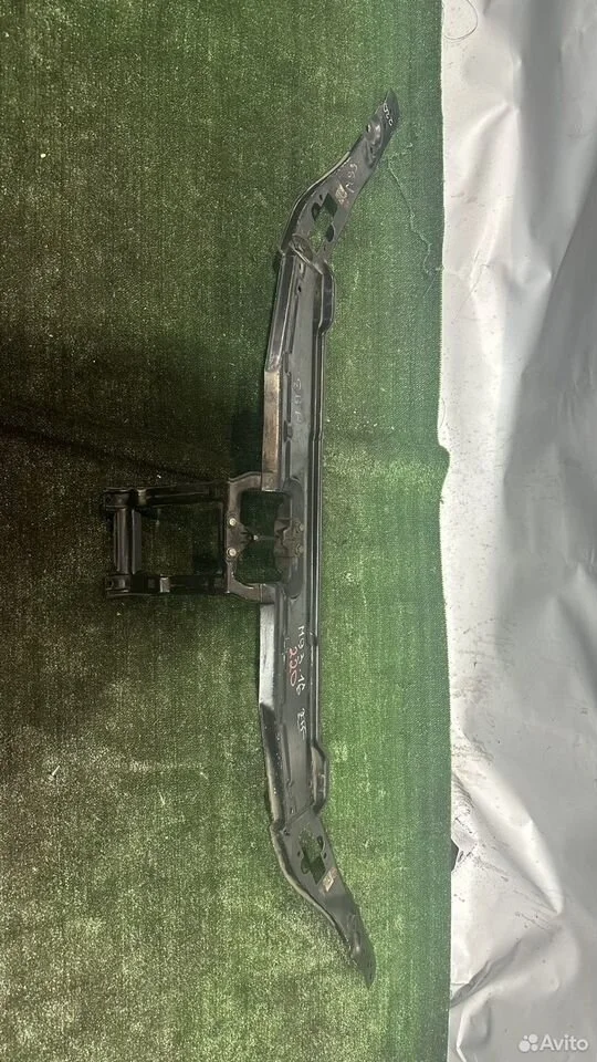 Верхняя планка телевизора mercedes w220