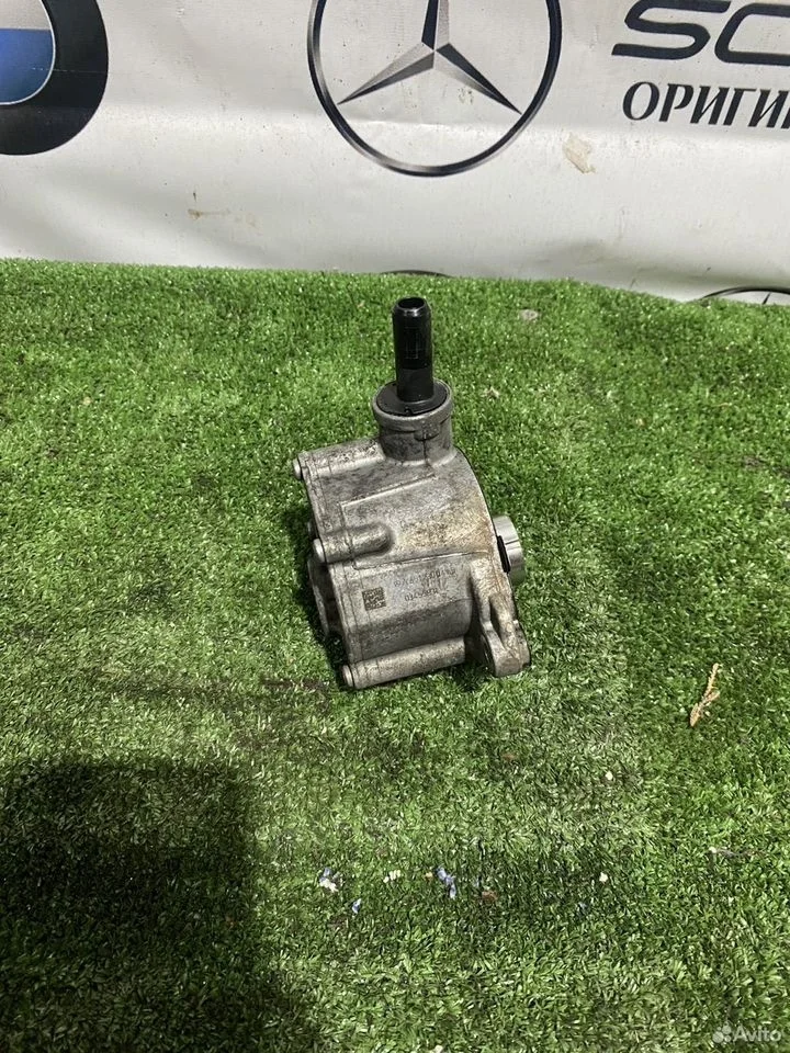 Насос вакуумный mercedes a6512300465
