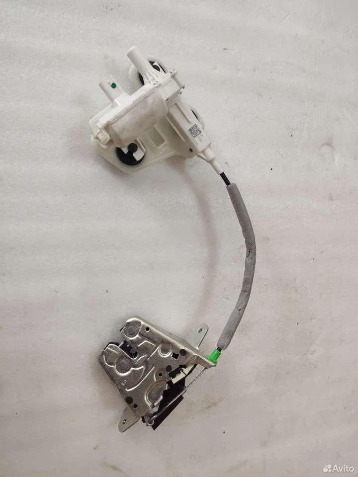 Замок багажника в сборе mercedes glc x253