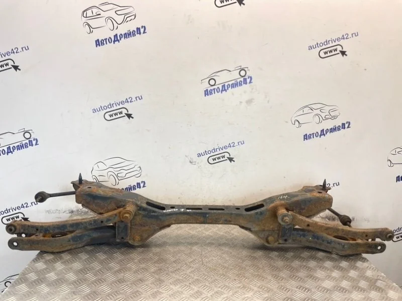 балка поперечная Hyundai Elantra 2008 HD G4FC