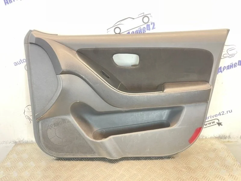 обшивка двери Hyundai Elantra 2008 HD G4FC