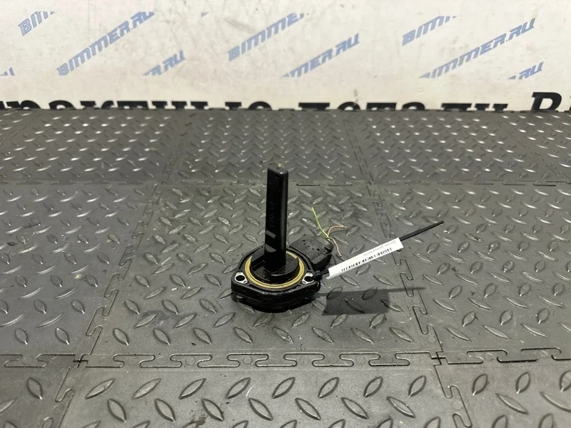 Датчик уровня масла BMW 12617508003 E46 M54B30