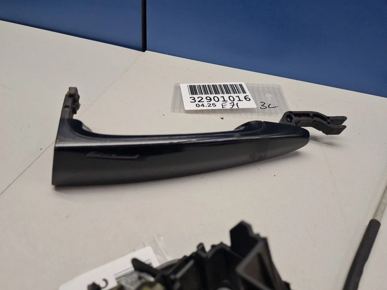 Ручка двери нaружная задняя левая для BMW X6 E71 E72 2007-2014