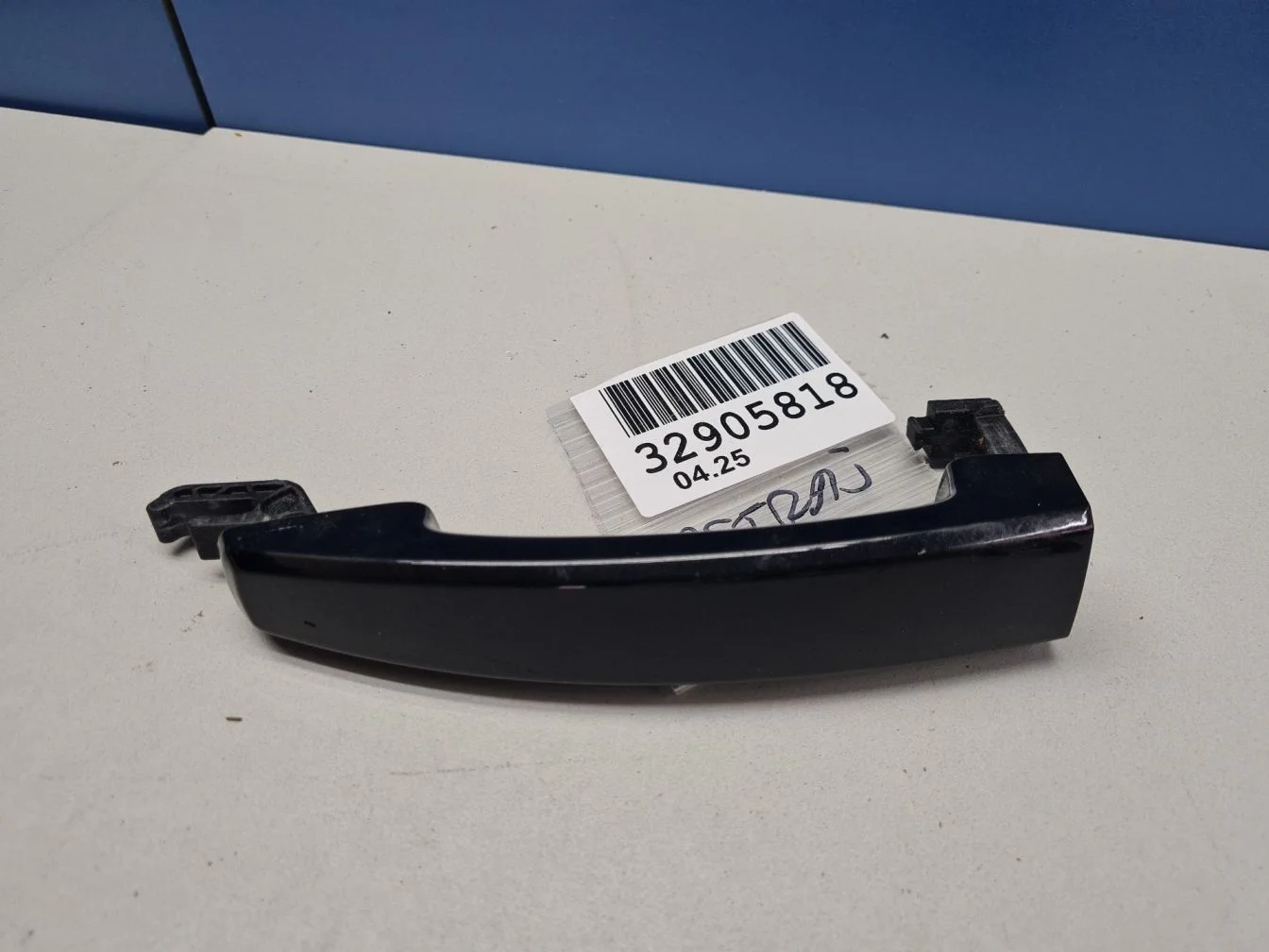 Ручка двери наружная для Opel Astra J 2009-2017