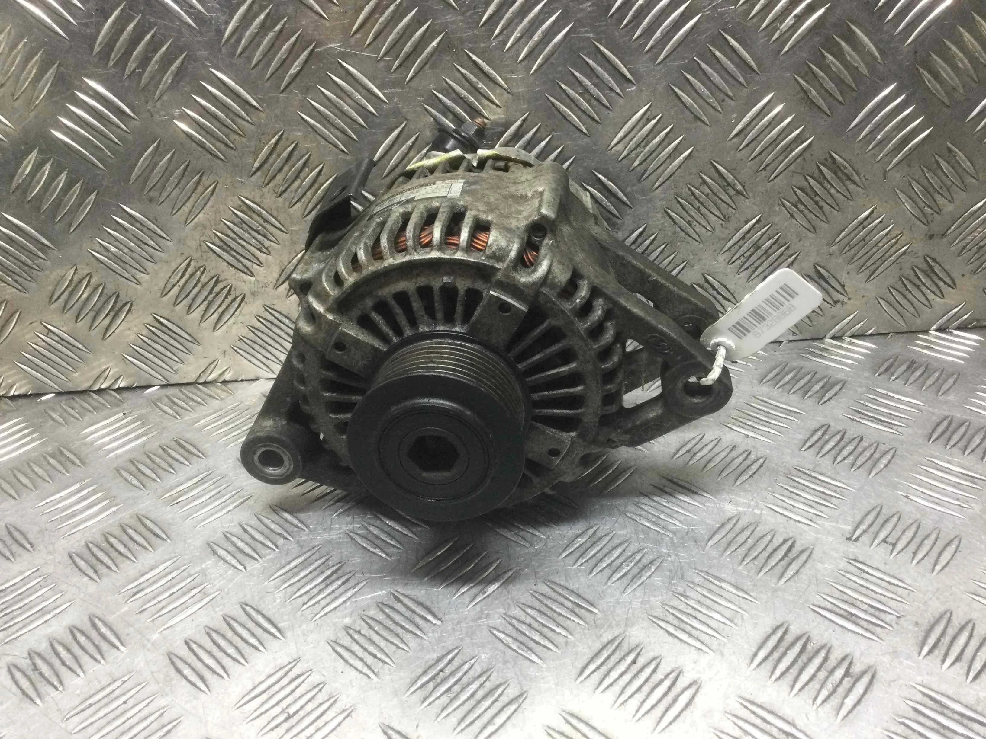 Генератор Kia Sorento 1 поколение [рестайлинг] (2006-2009) дизель 2.5 CRDi Механика