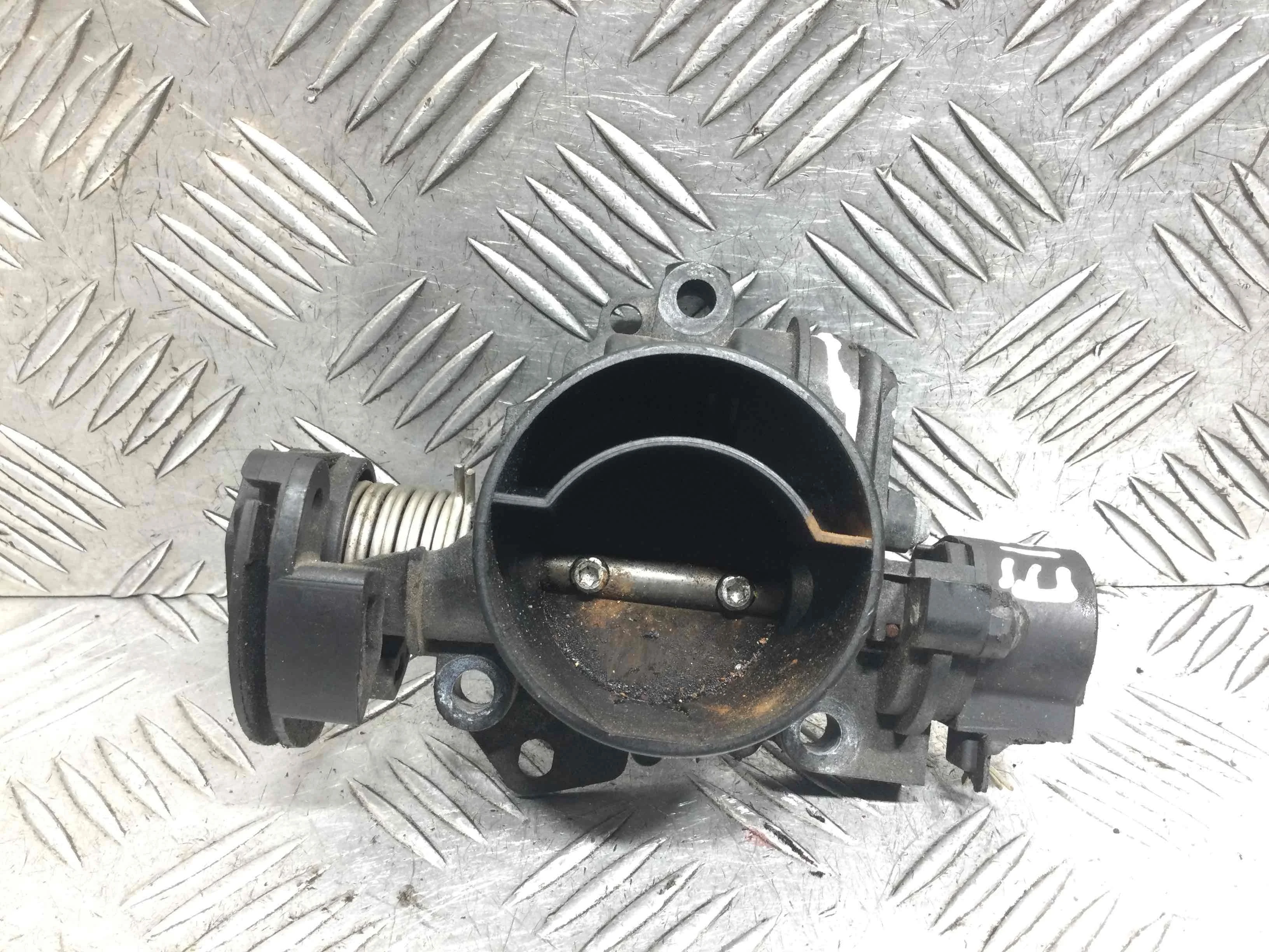 Заслонка дроссельная Peugeot 206 1 поколение [рестайлинг] (2002-2009) бензин 1.4 i Механика Х/б