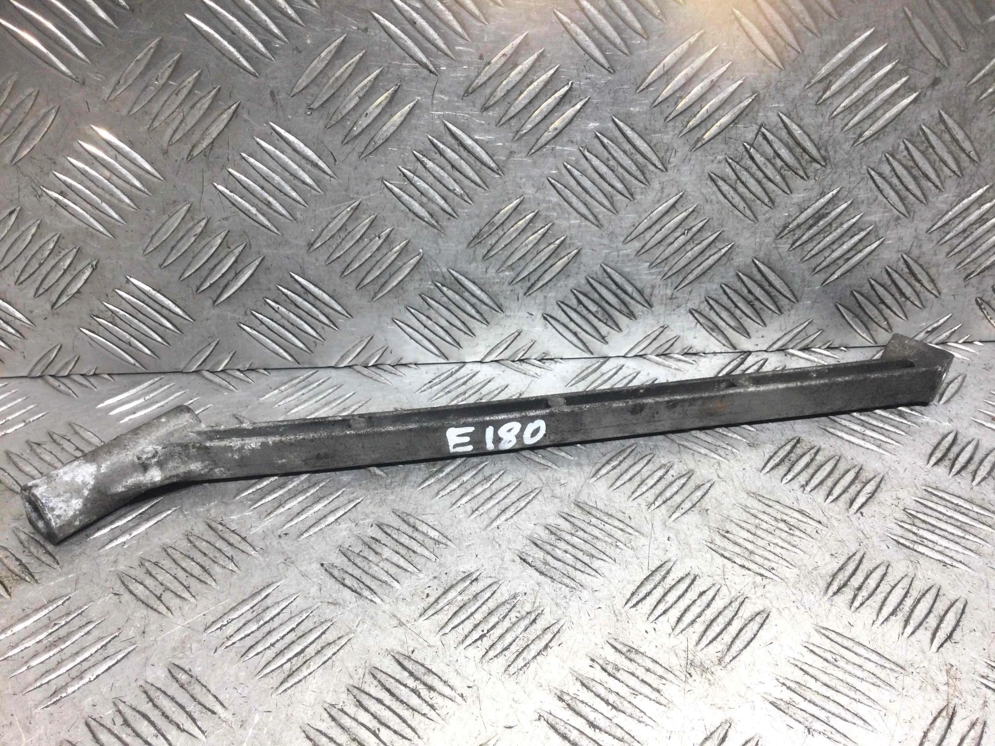 Кронштейн генератора Renault Megane 2 поколение (2002-2006) бензин 1.6 i Механика Х/б