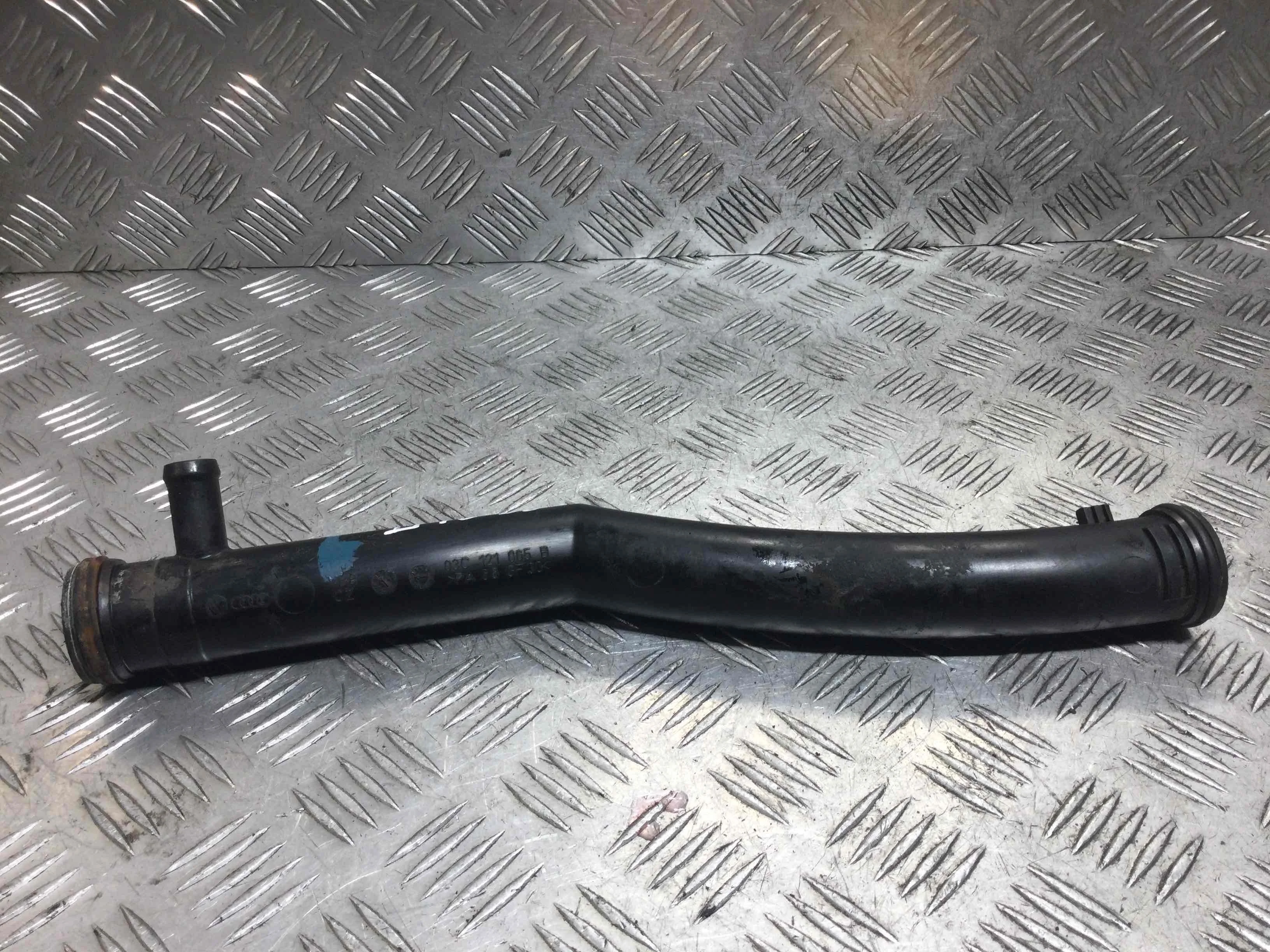 Трубка охлаждающей жидкости пластиковая Volkswagen Golf 6 поколение (2008-2015) бензин 1.4 TFSI Механика Х/б