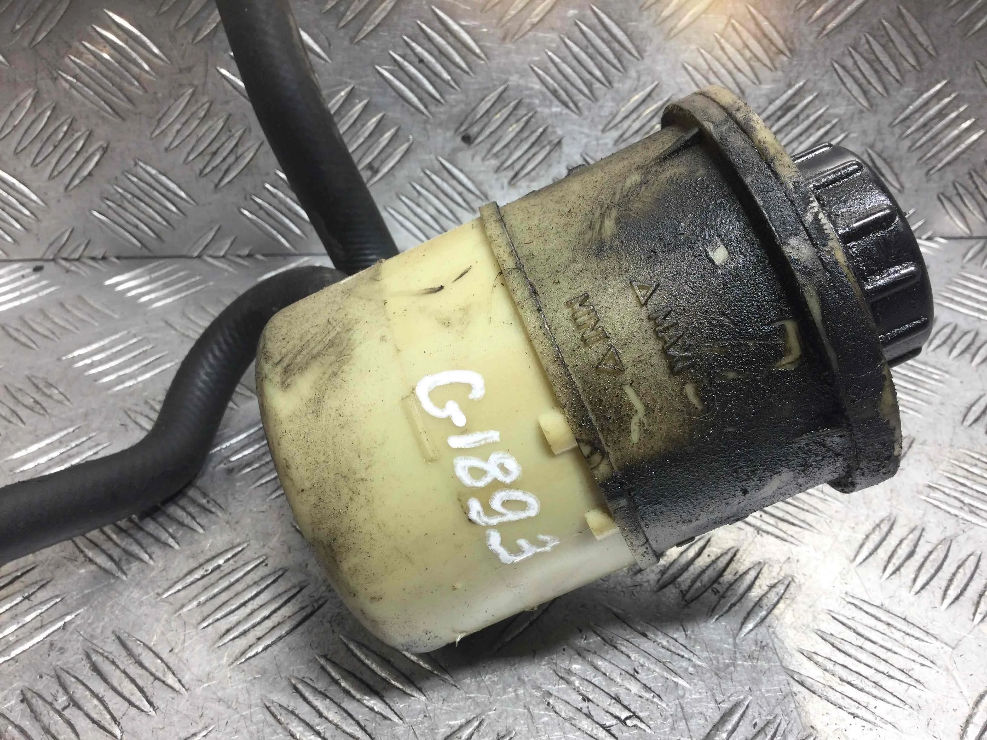 Бачок гидроусилителя Renault Scenic 1 поколение [рестайлинг] (1999-2003) бензин 1.6 i Механика Минивэн