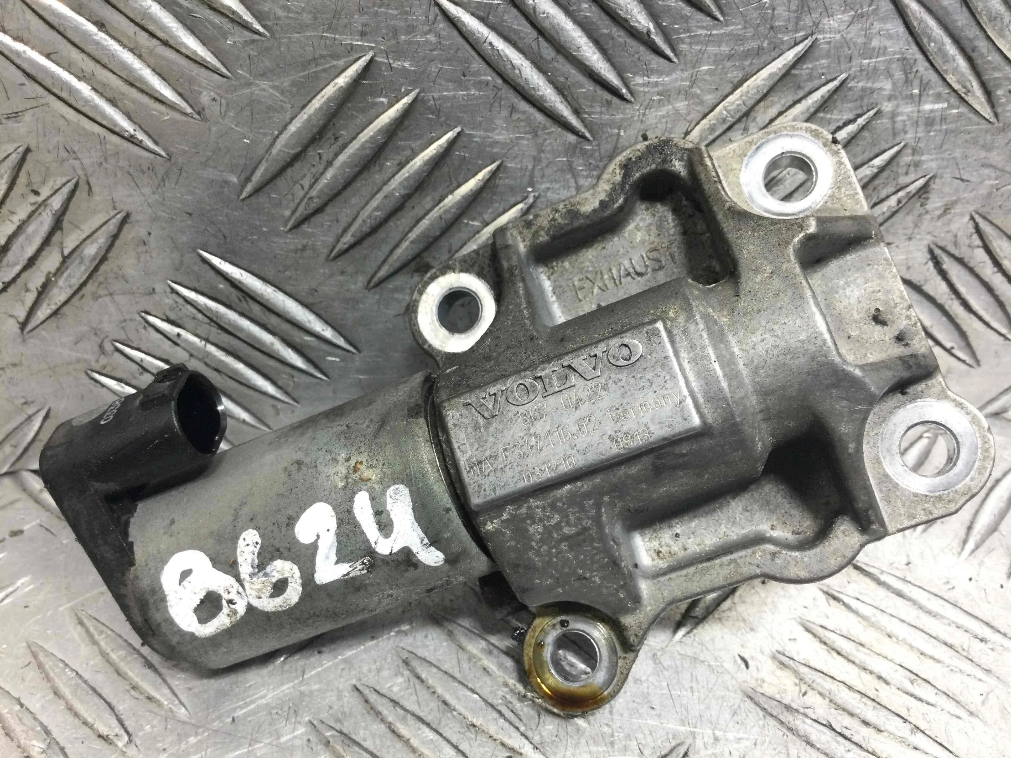 Клапан электромагнитный Volvo XC90 1 поколение (2002-2006) бензин 2.9 i Автомат