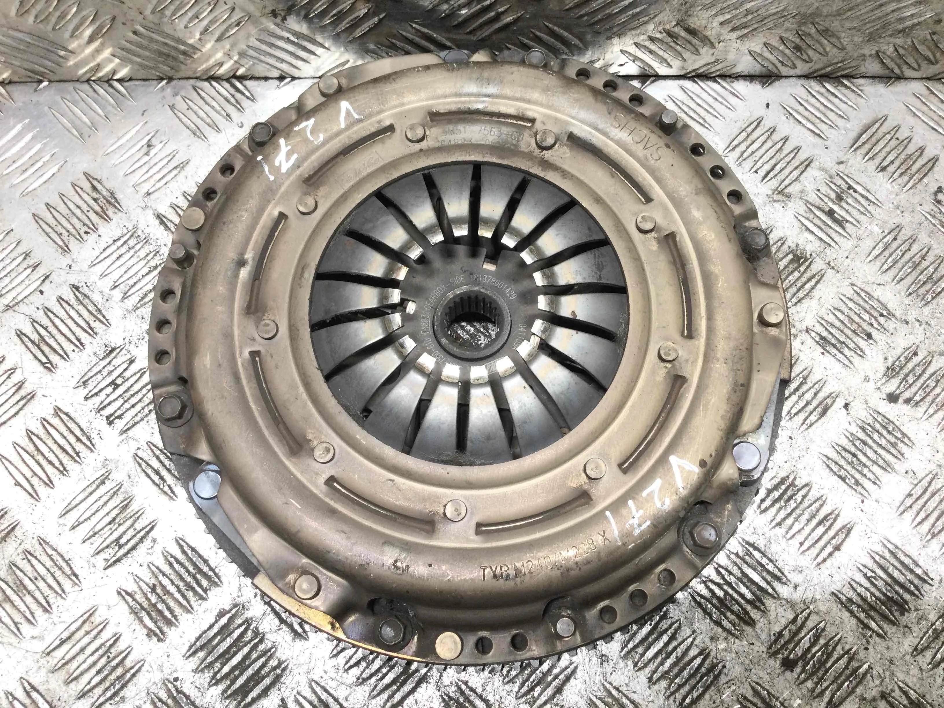 Маховик Mazda 5 1 поколение (2005-2008) бензин 1.8 i Механика Минивэн