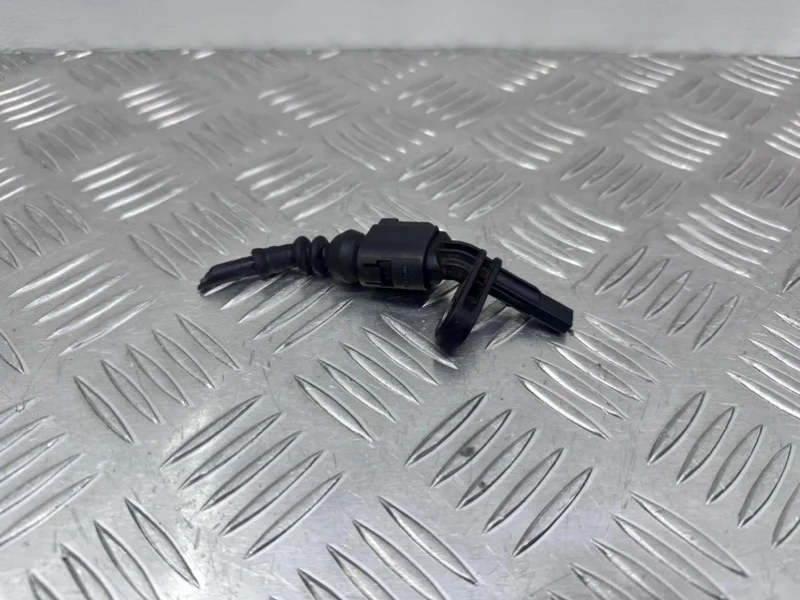 Датчик abs Volkswagen Golf 6