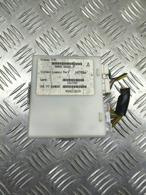 Блок электронный Nissan Pathfinder (R51M) 2004-2013 2006 98800EB300 ВНЕДОРОЖНИК 2.5 D YD25DDTI
