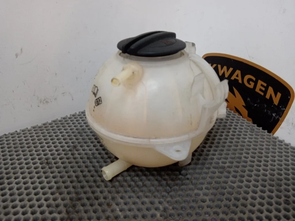Бачок расширительный Volkswagen Multivan 2014 T5