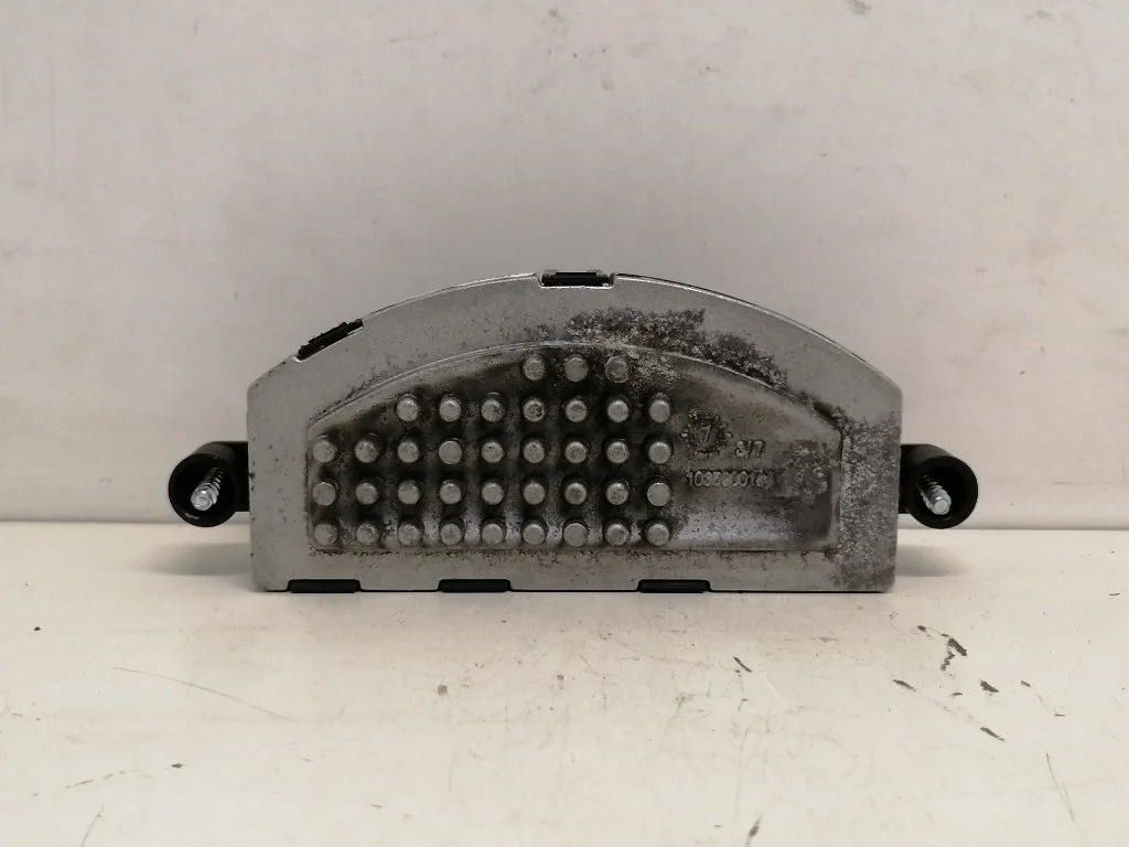 Резистор печки Audi Q5 2018 8R