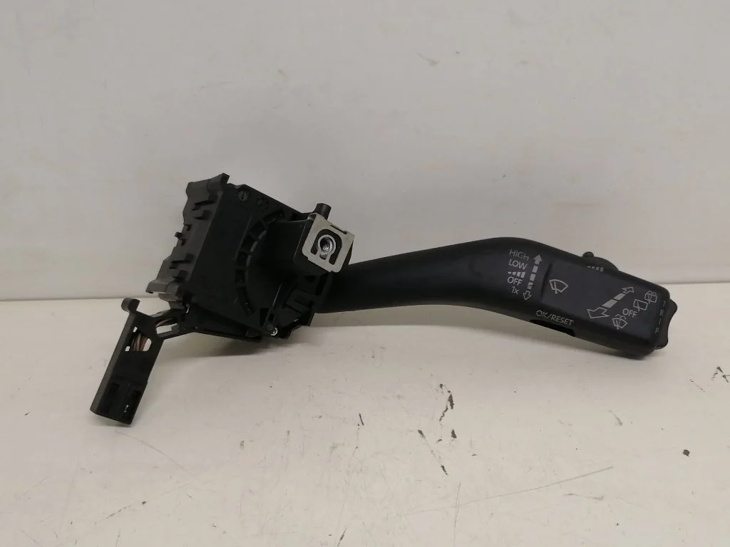 Подрулевой переключатель дворников Volkswagen Tiguan 2017 5N