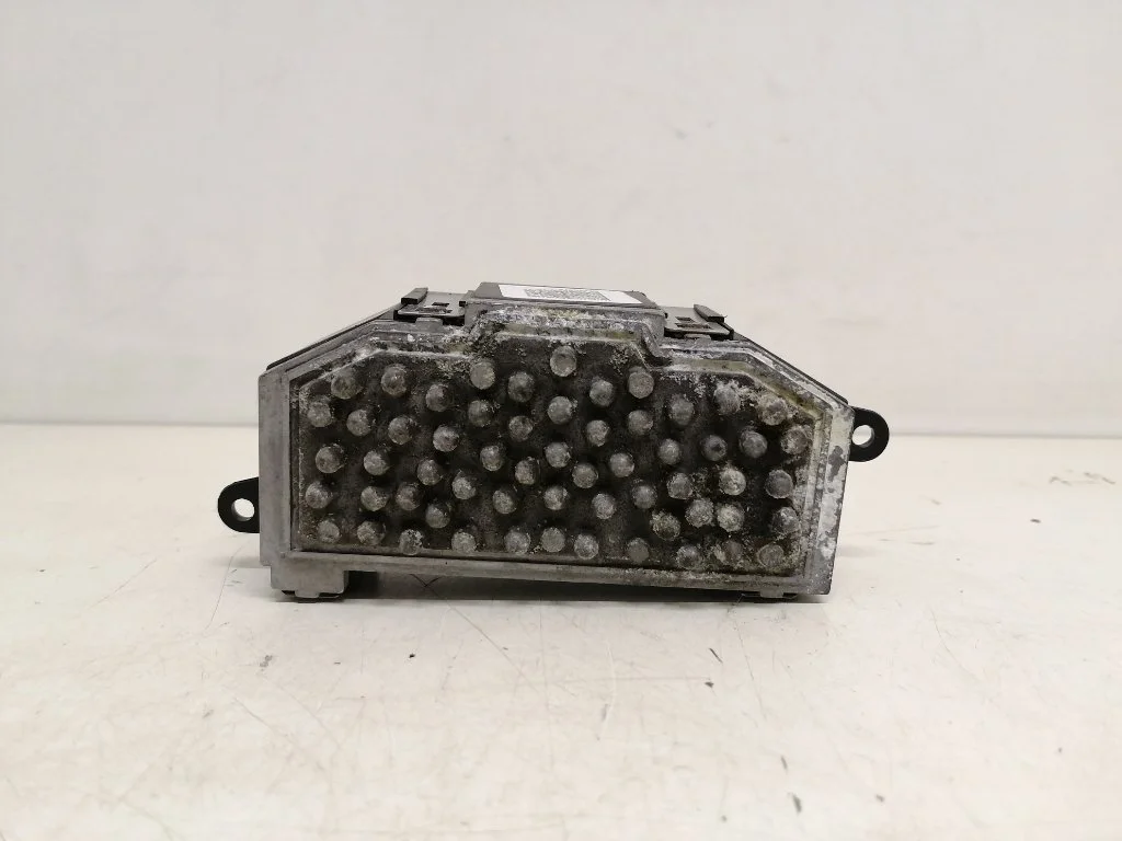 Резистор печки Audi A4 2009 B8