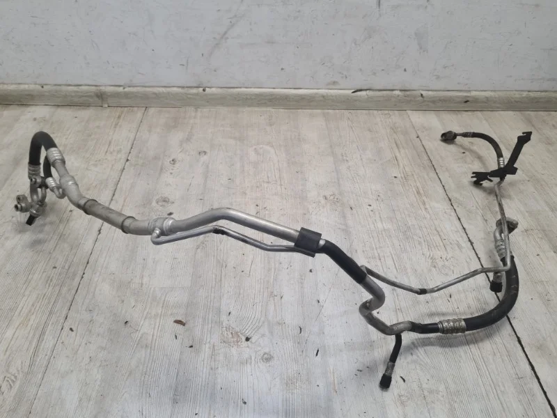 Трубопровод хладагента VW Touareg NF 2010 7P