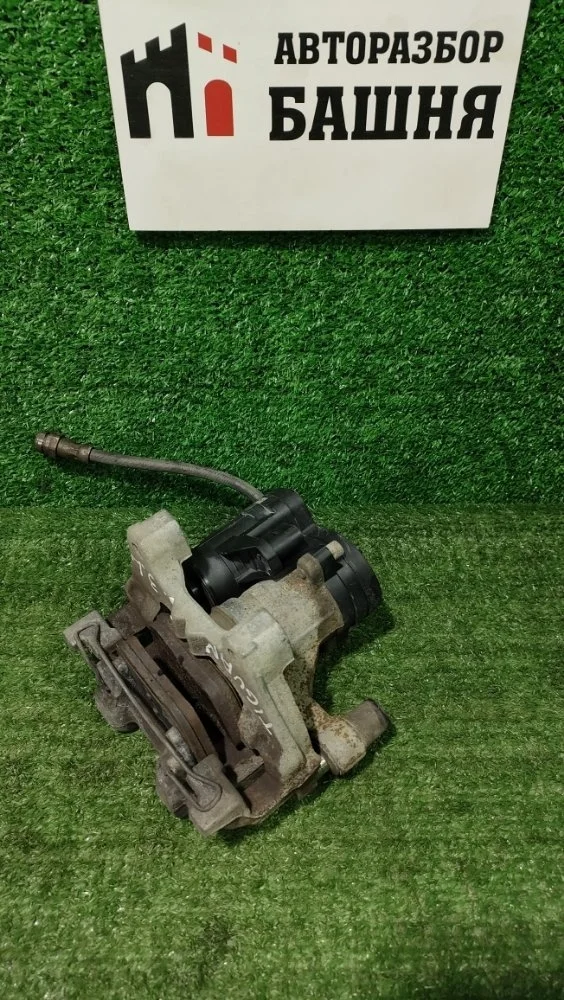 Суппорт Volkswagen Tiguan 2019 3Q0615423 2 CZDA, задний левый