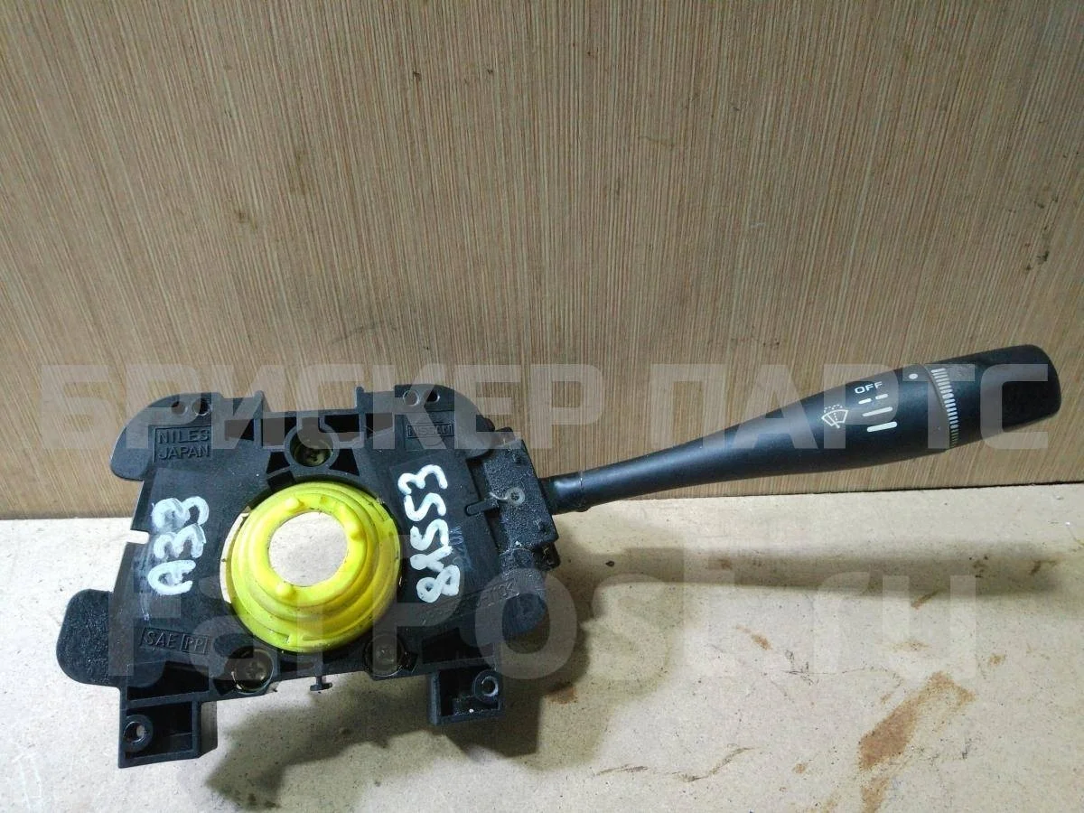 Переключатель Ниссан Максима 5  A33