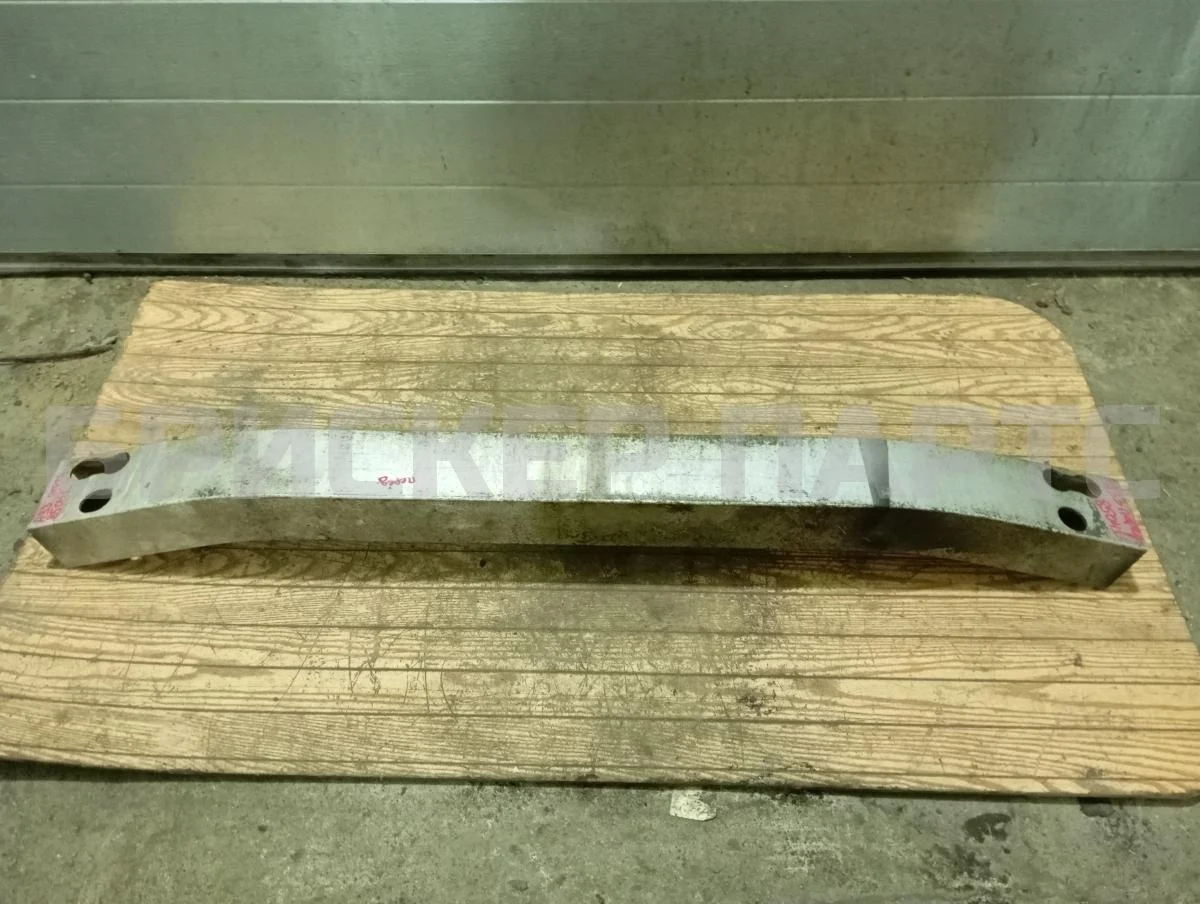 Усилитель бампера(пер) Ниссан Максима 5  A33