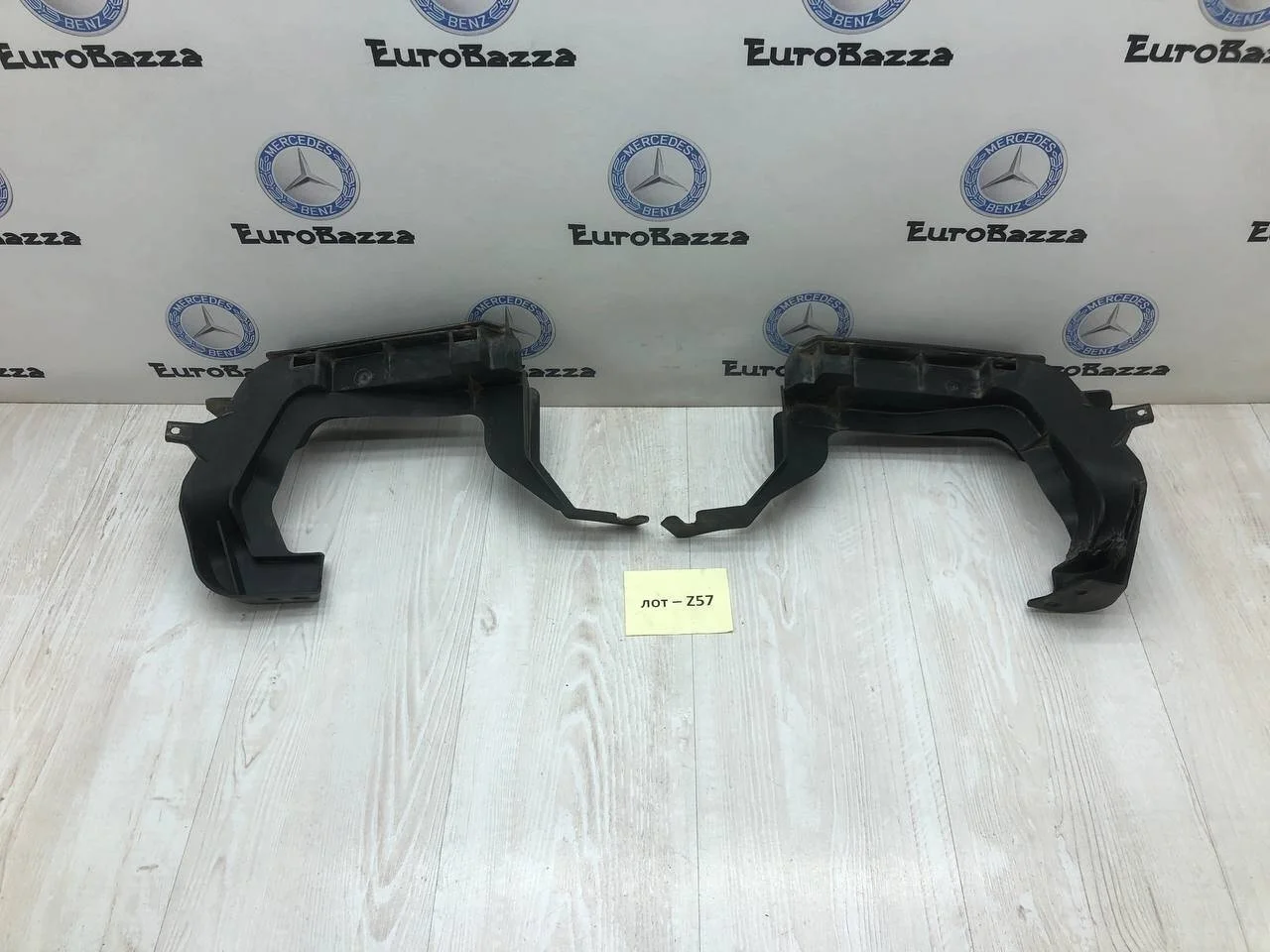 Кронштейны заднего бампера Mercedes X164