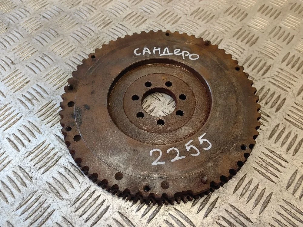 Маховик Renault Sandero