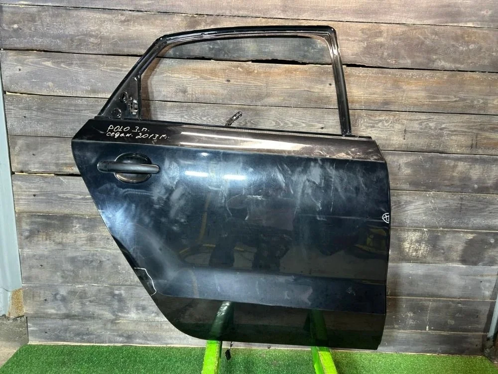Дверь задняя правая  Volkswagen Polo