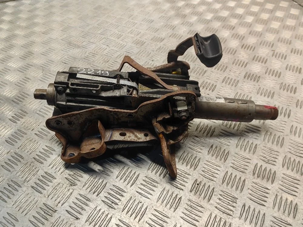 Рулевая колонка Audi A4 B8