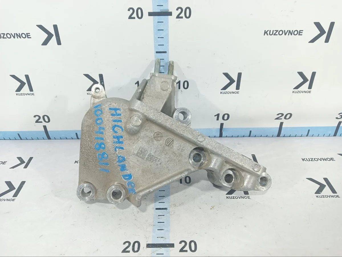 Кронштейн двигателя Toyota Highlander 2012 XU40