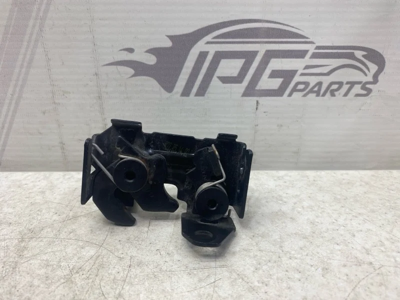 Замок капота Mercedes-benz 2014 W212