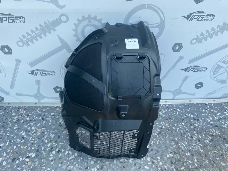 Подкрылок передний левый передняя часть BMW 5 G30