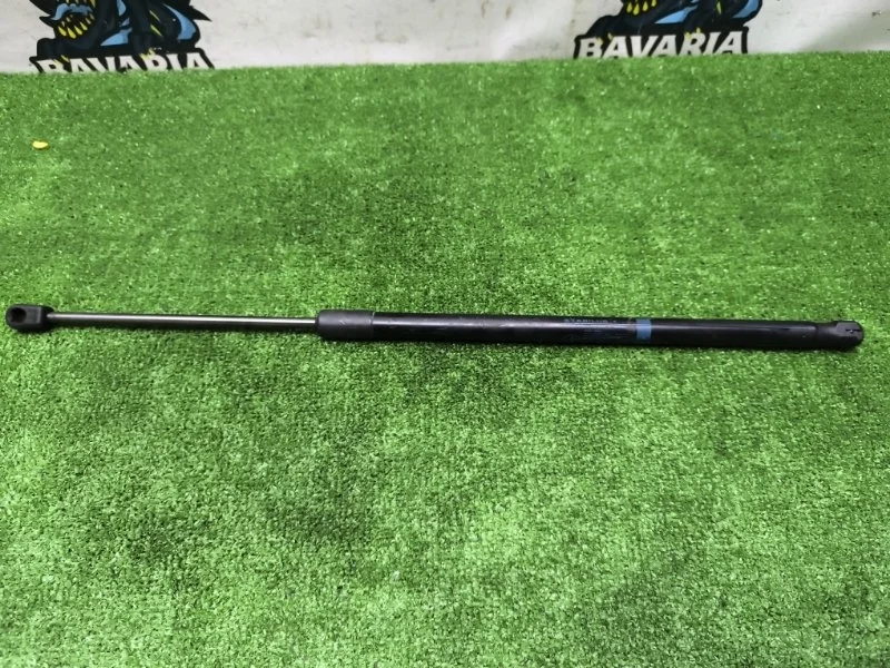 Амортизатор капота Mercedes-Benz C-class 2012 A2048800029 W204 271.860