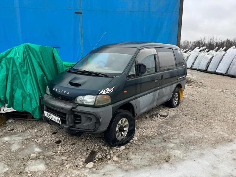 Кузов Mitsubishi Delica 1996