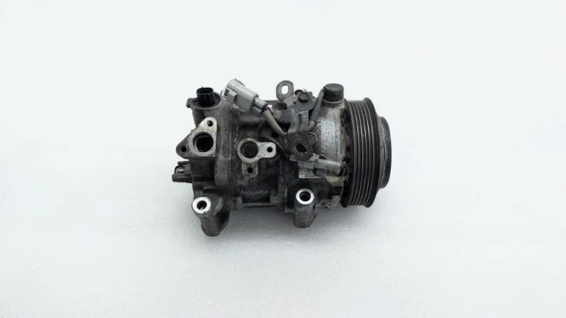 Компрессор кондиционера Toyota Camry 2018 70