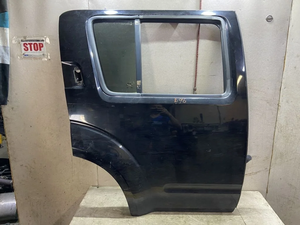 Дверь задняя правая Nissan Pathfinder R51 2012