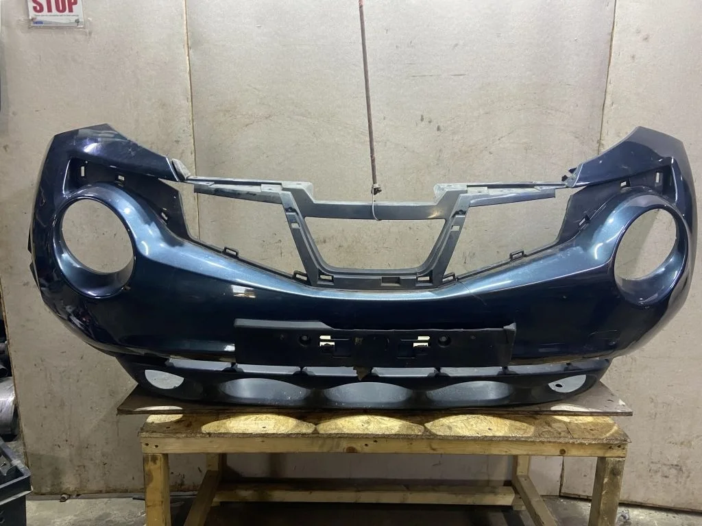 Бампер передний Nissan Juke F15 С ДЕФЕКТОМ