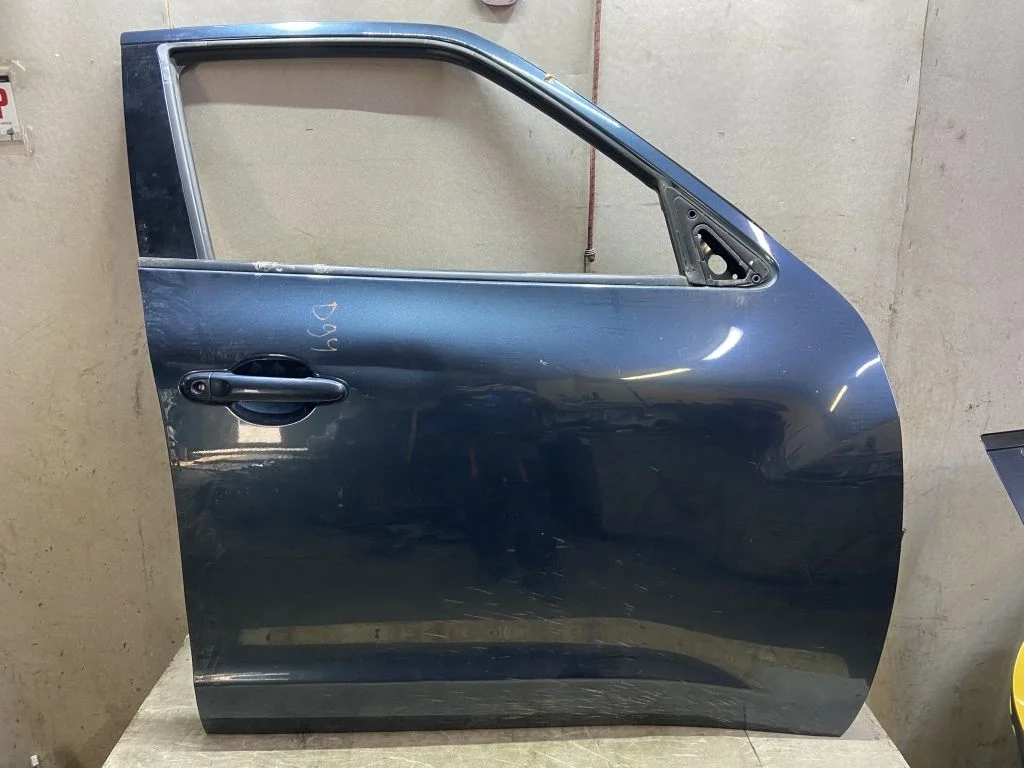Дверь передняя правая Nissan Juke F15 Жук Ф15 2015