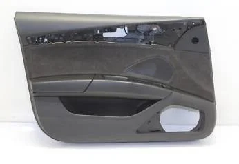 Обшивка двери передней левой (дверная карта) Audi A8 D4 (2010—2014) 4,2