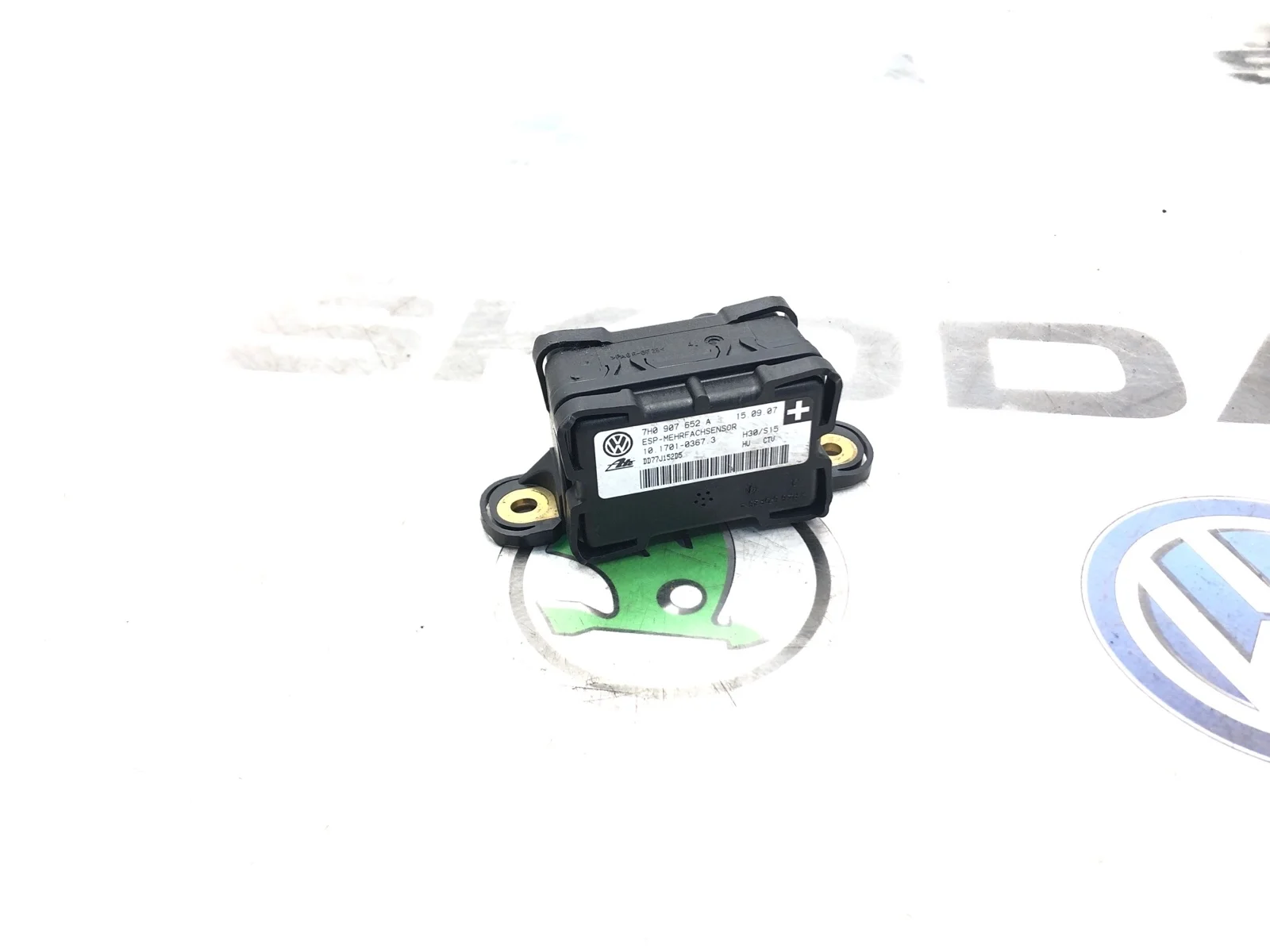 Датчик ускорения Volkswagen Touareg 2007 7H0907652A 1 GP РЕСТАЙЛИНГ 3.0 BKS