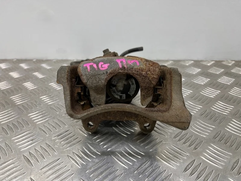 Суппорт Volkswagen Tiguan NF