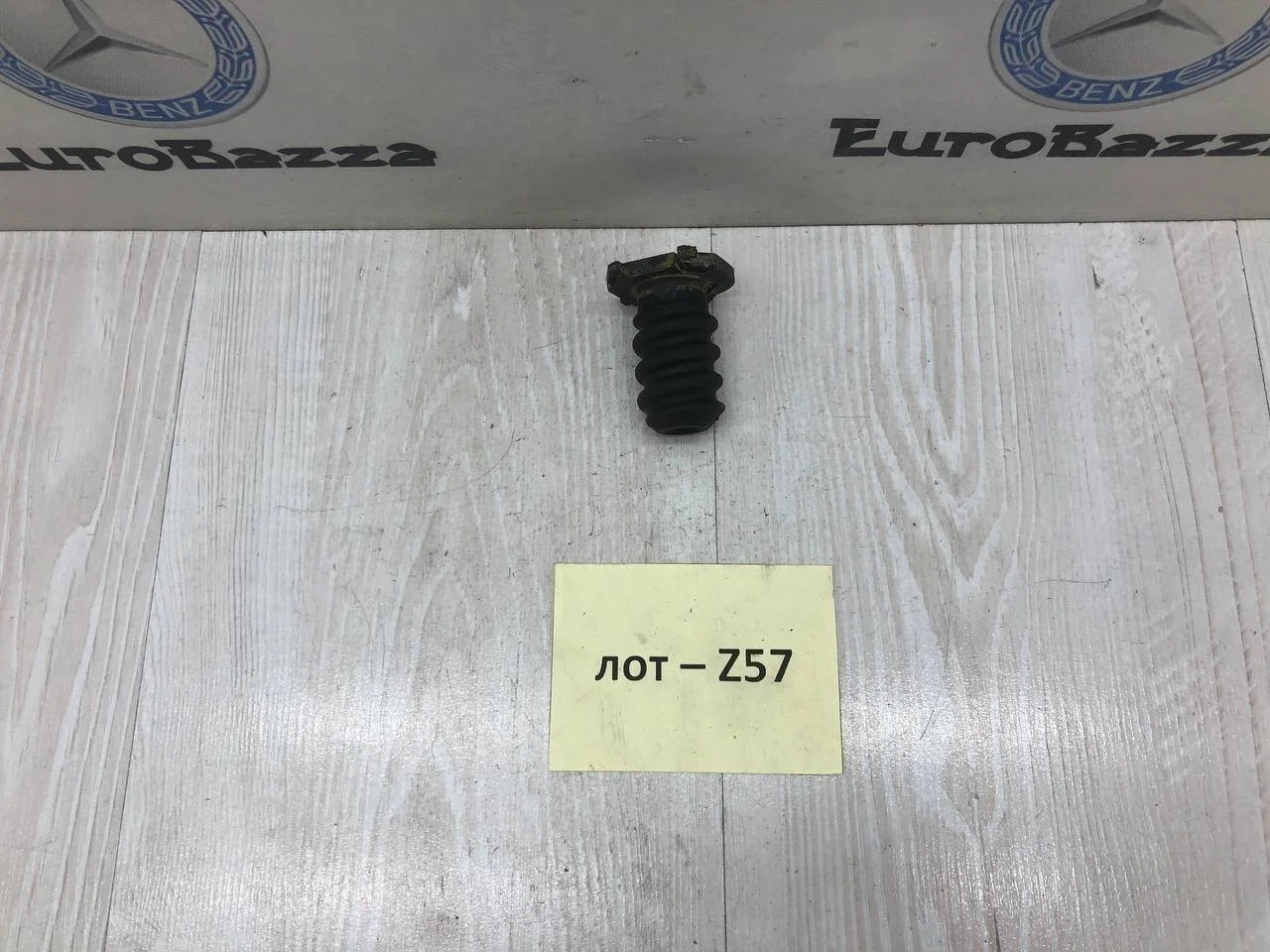 Кронштейн запаски Mercedes X164