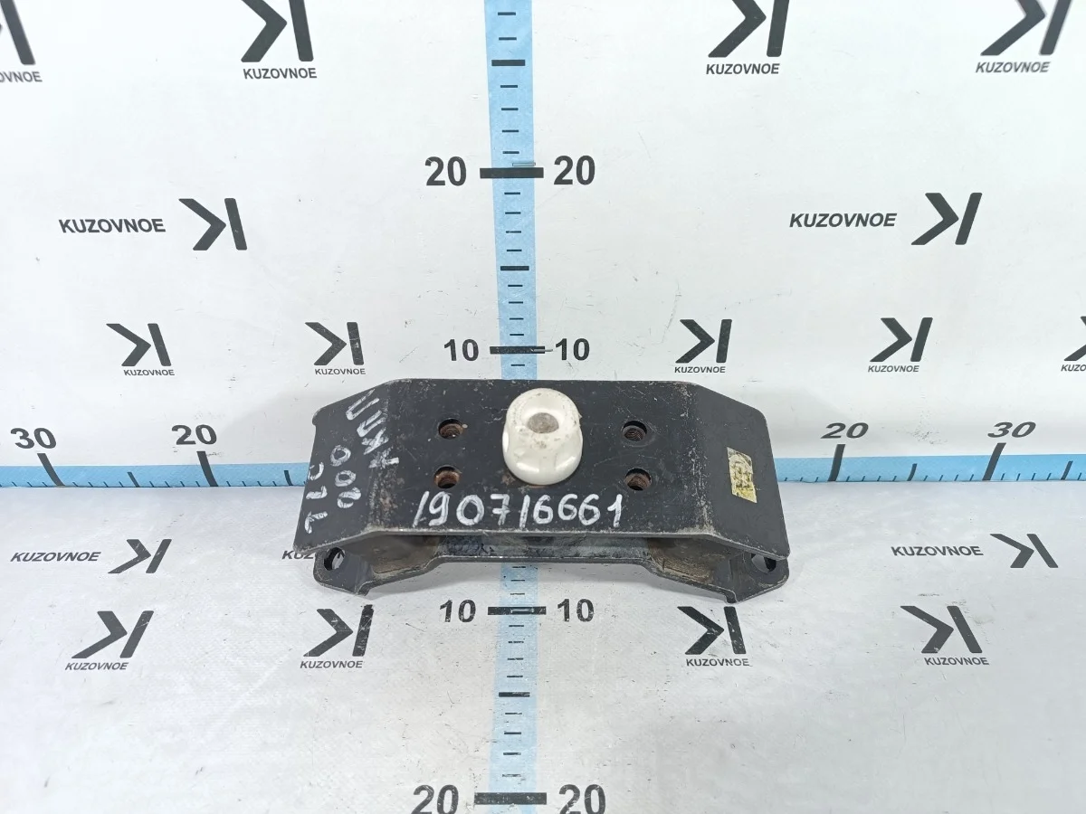 Подушка-опора кпп Toyota Land Cruiser J200
