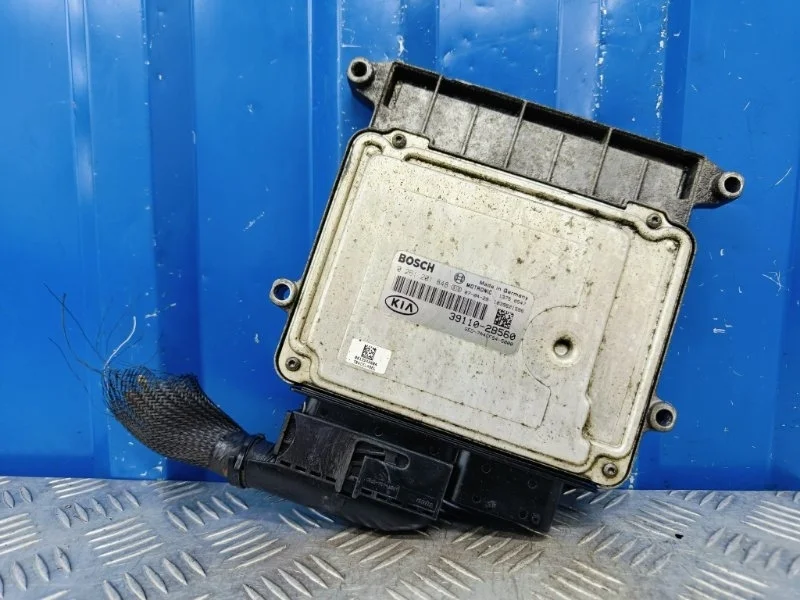 Блок управления ДВС Kia Ceed 2007 391102B560 ED 1.4 G4FA