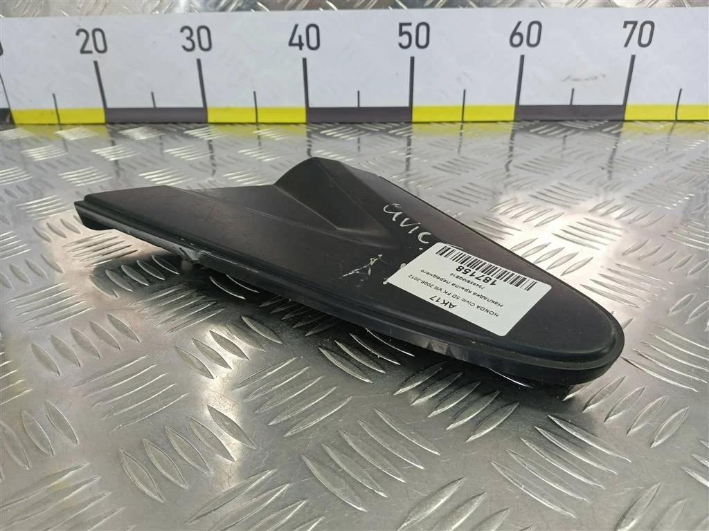 Накладка крыла переднего левая HONDA Civic VIII (