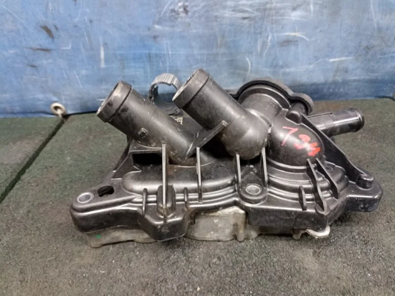 Насос водянной помпа Volkswagen Golf 7 2015 04E121600BD 1.4 CMBA